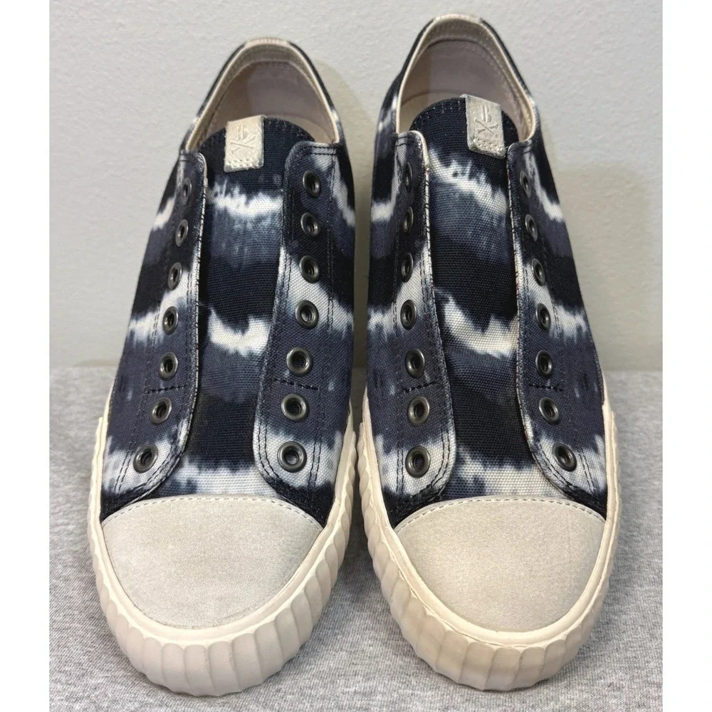 JOHN VARVATOS Bootleg Tie Dye Canvas Sneakers Mens 9M Blue Vulcanized Slip On